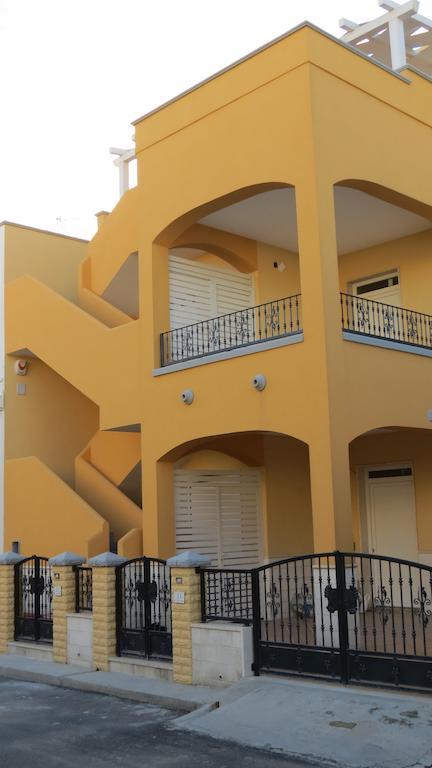 Mare Del Sud Panzió Torre San Giovanni Ugento Kültér fotó